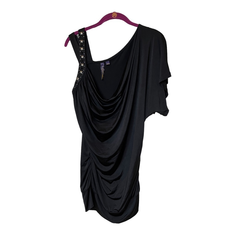 Y2k Vintage Black Stretchy One Shoulder Short Sleeve Top w/ beads
